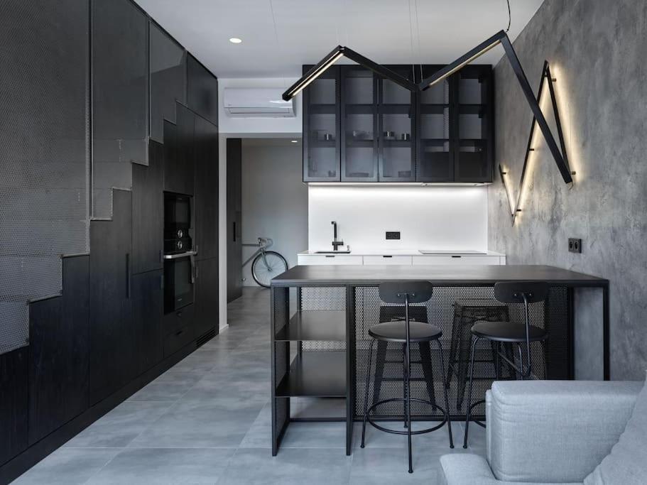 פראג Rooftop Penthouse With Terrace, Prime Location מראה חיצוני תמונה